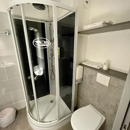 Hotel Restaurant Le Privilege - Authentic By Balladins Verdún