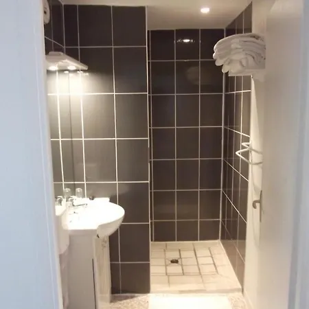 Restaurant Le Privilege - Authentic By Balladins 2*