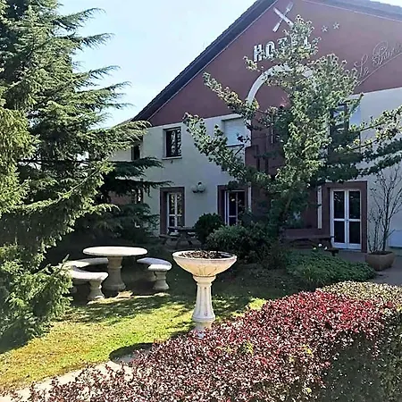 Hotel Restaurant Le Privilège - Authentic By Balladins Verdun