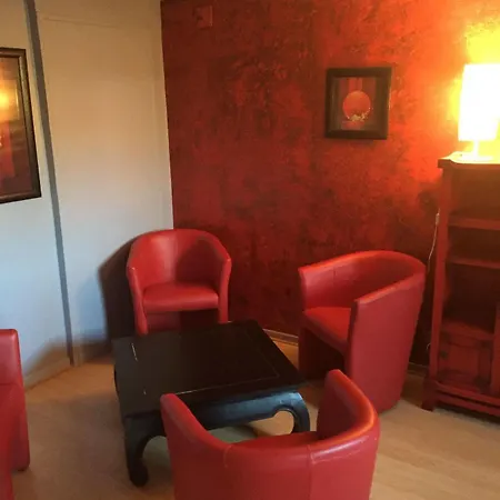 Restaurant Le Privilege - Authentic By Balladins 2* Βερντέν