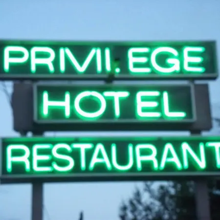 Restaurant Le Privilege - Authentic By Balladins Hotel 2*