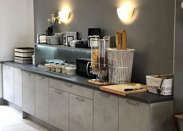 Ξενοδοχείο Restaurant Le Privilege - Authentic By Balladins Βερντέν