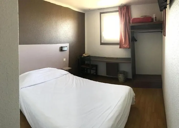 Restaurant Le Privilege - Authentic By Balladins 2* Βερντέν